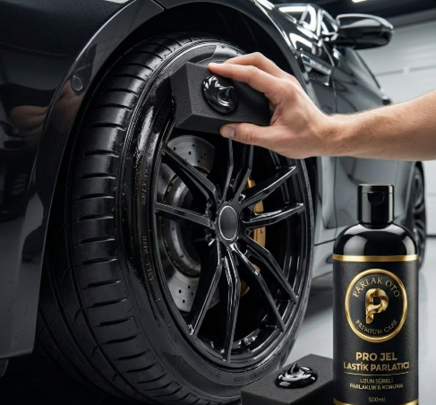 Parlak Oto Premium Care - Pro Jel Lastik Parlatıcı & Koruyucu (500ml) - Ultra Siyah Islak Görünüm - Görsel 3